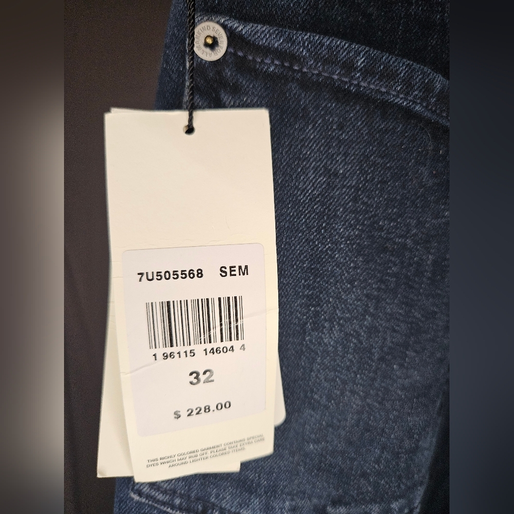 7 For All Mankind High-Rise Mega Flare Jeans in Dark Wash - 32 - Picture 7 of 13